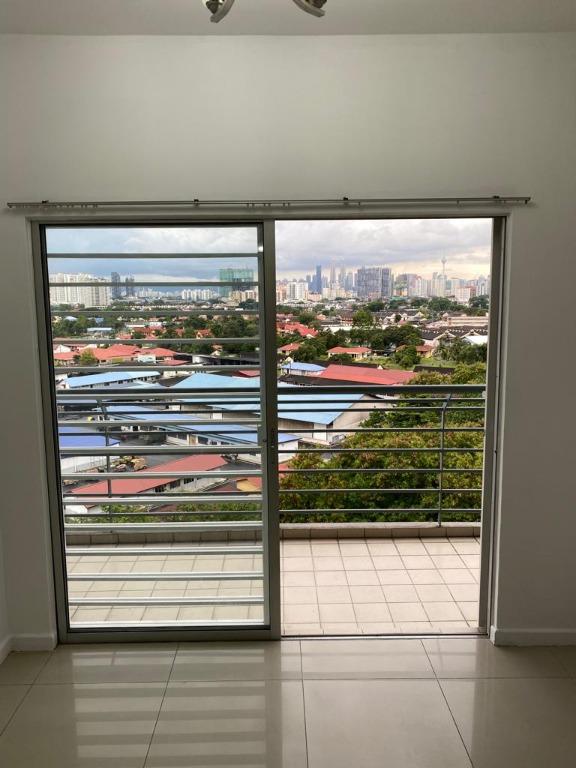 Partly Furnished Casa Idaman Condominium Batu Muda For Rent Property Rentals On Carousell