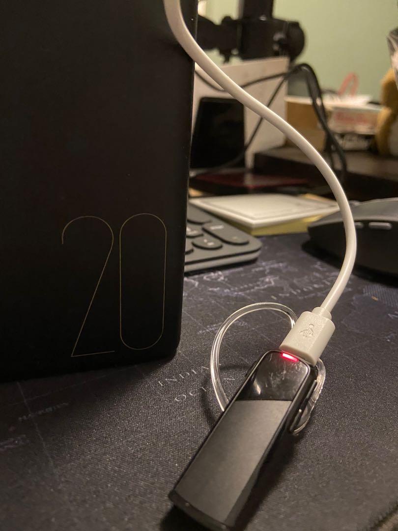 Poly Plantronics Explorer 80 Bluetooth Headset