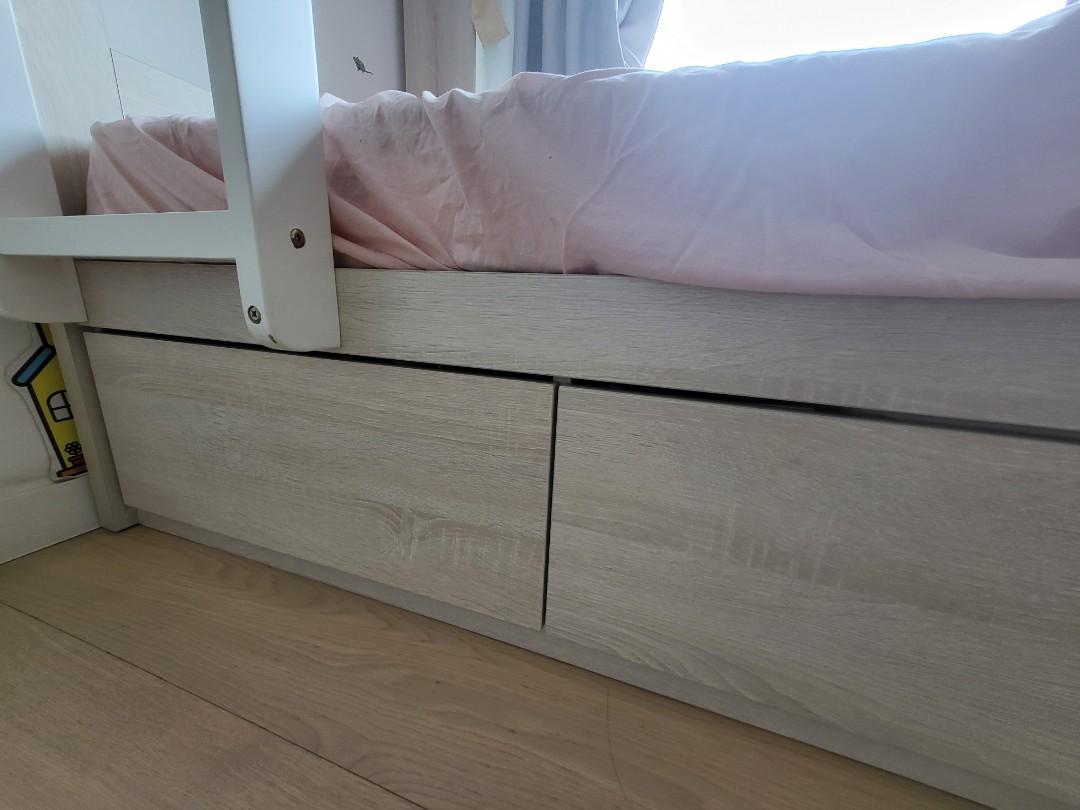 Pricerite Bunk bed 碌架床, 傢俬＆家居, 傢俬, 床架及床褥 Carousell