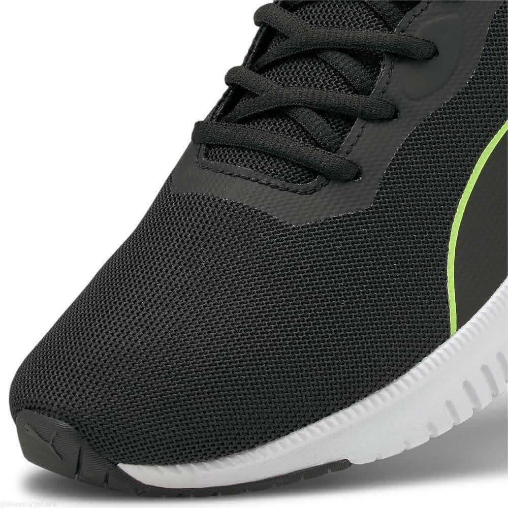 SALE PUMA FLYER FLEX RUNNER FOR MEN'S, Fesyen Pria, Sepatu , Sneakers di  Carousell