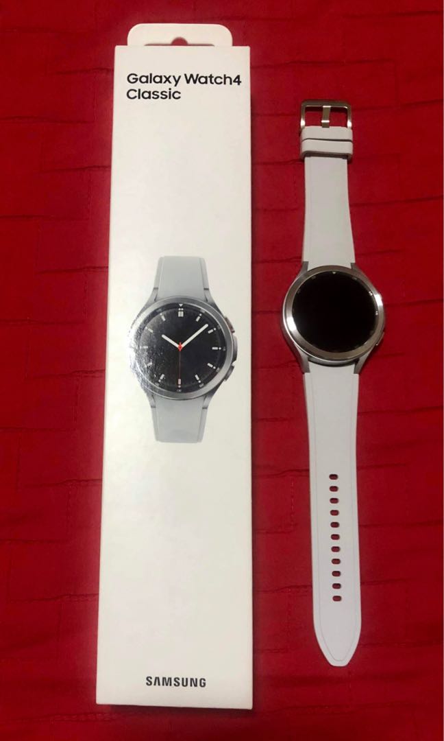 Samsung Galaxy Watch 4 (Classic) 46mm, Mobile Phones & Gadgets