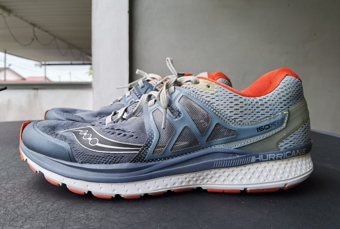 Saucony hurricane 12 deals