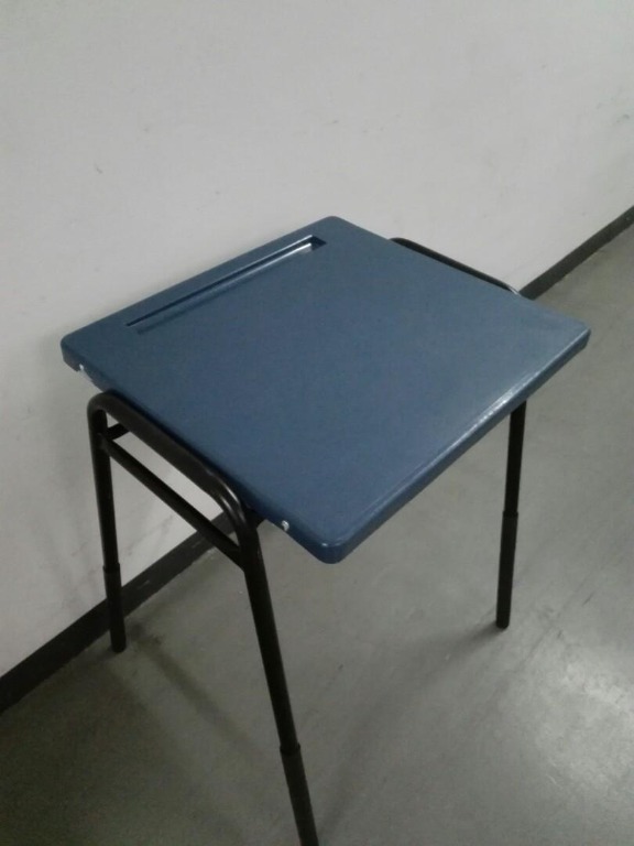 Stackable student desks Clearance