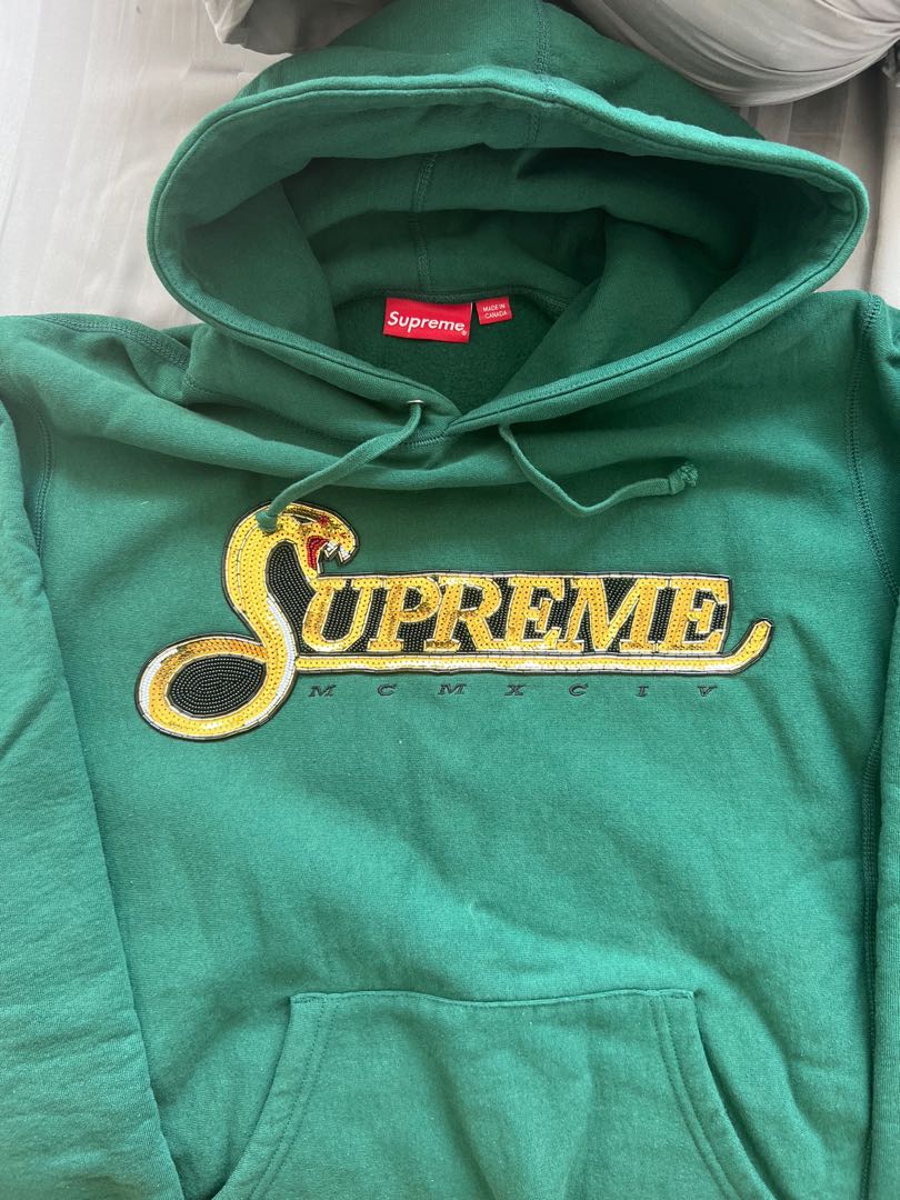 Supreme limited sales edition hoodie