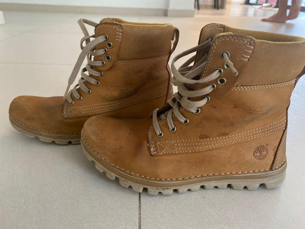 Timberland boots size US 7.5, Women's Fashion, Footwear, Boots on Carousell