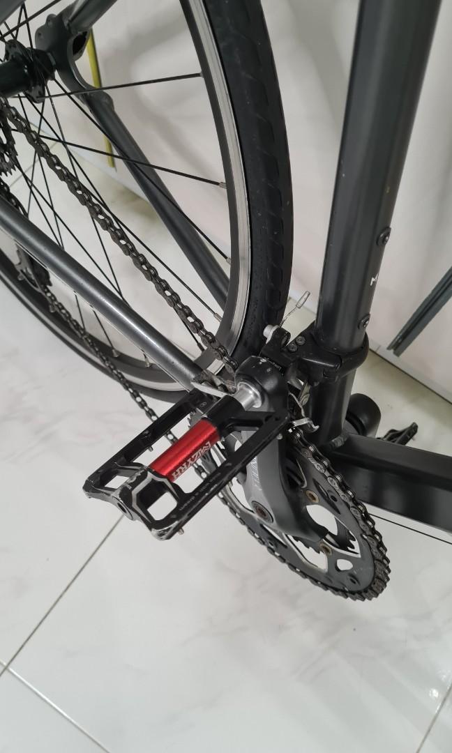 Triban RC120 Road Bike + Cyclometer, Sports Equipment, Bicycles & Parts