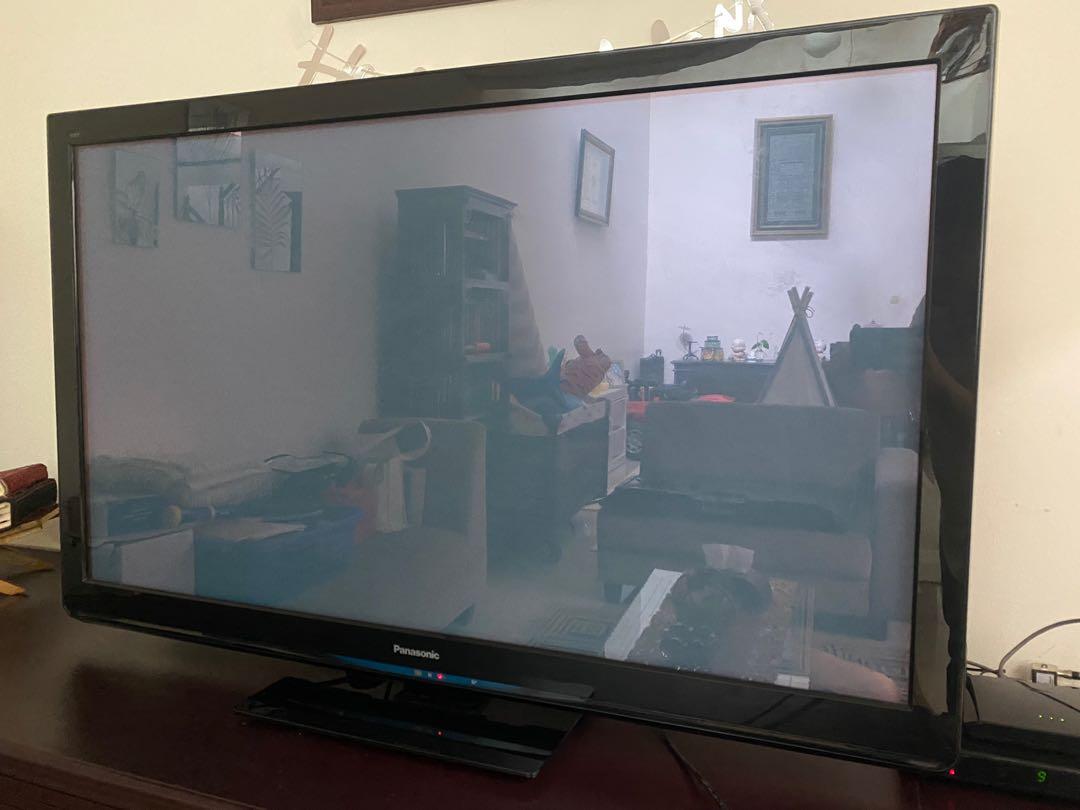 Tv Panasonic 42 inch, Elektronik, TV & Perlengkapan Hiburan di Carousell