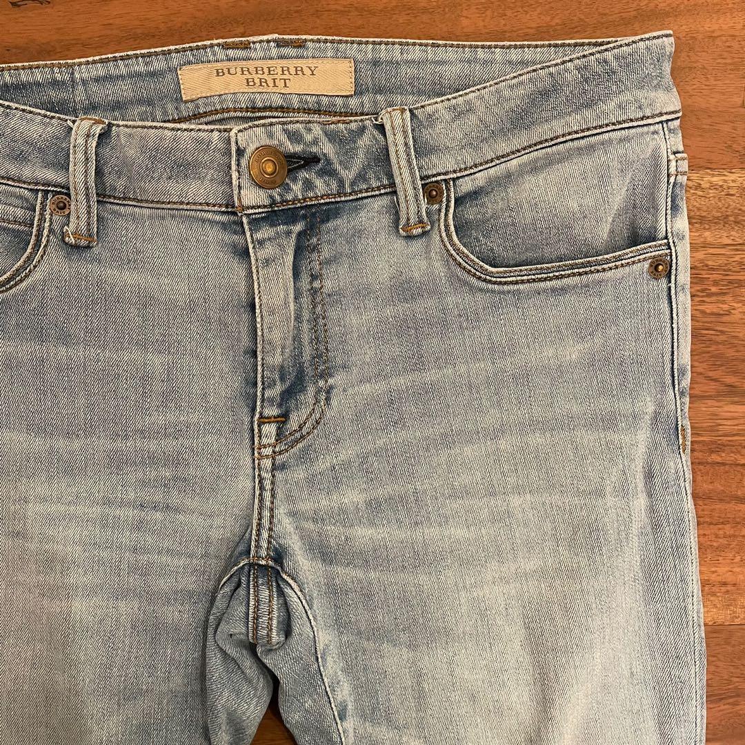 VINTAGE BURBERRY SKINNY LOW RISE JEANS [W28], Women's Fashion, Bottoms,  Jeans & Leggings on Carousell