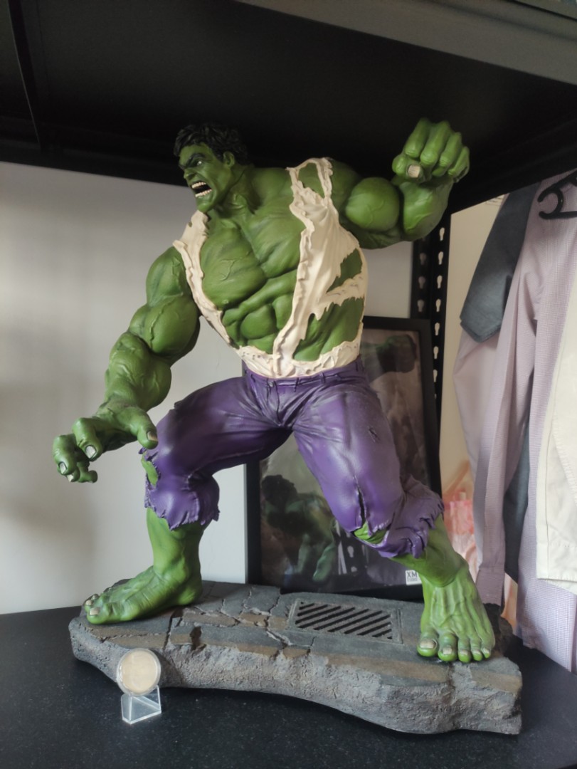 XM Studios Hulk 1/4 Premium Collectibles Statue, Hobbies & Toys, Toys