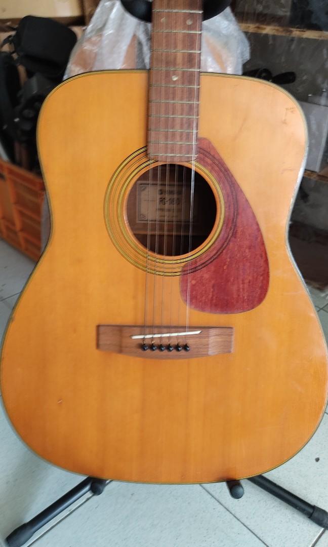 Yamaha vintage guitar FG-160, Hobbies & Toys, Music & Media ...