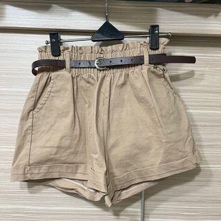 卡其花苞褲