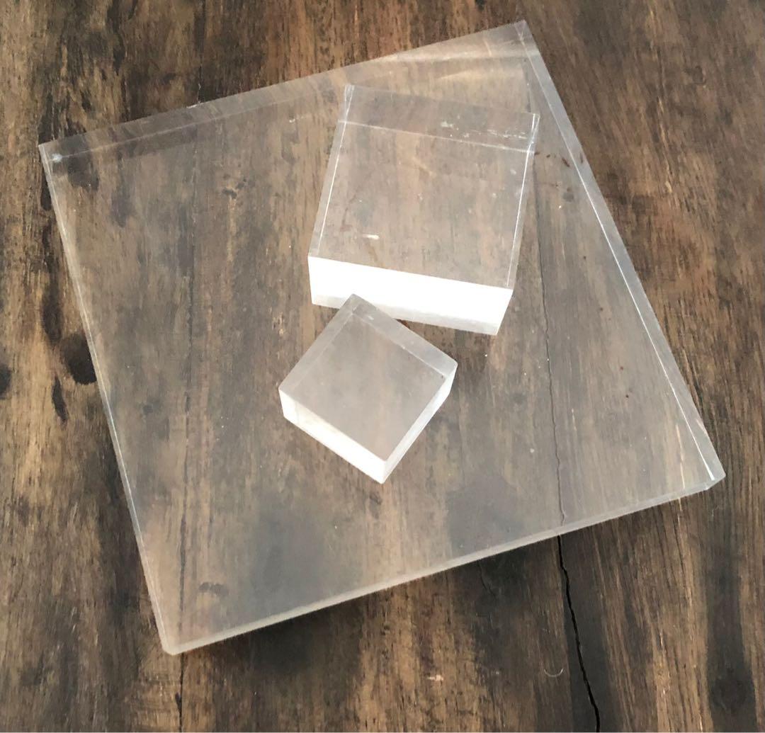 Acrylic display (Category: Storage Boxes & Baskets) located in Muntinlupa City. Submitted by declutter_with_me (Listing ID 1126408204, Image 1). Description: Take all 3 for 300 Used for display.