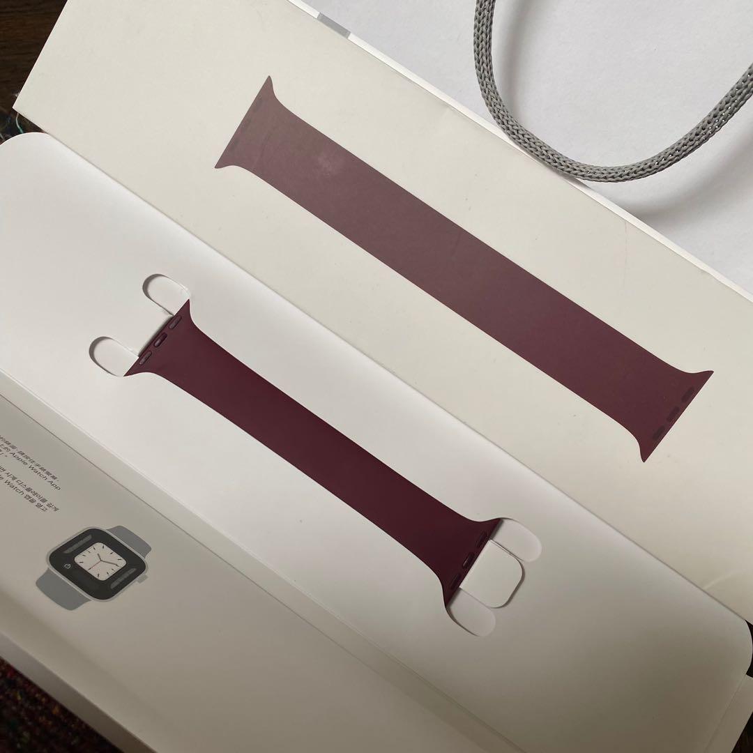 Apple Watch Plum Solo Loop for 40mm 41mm 38mm in Size 1