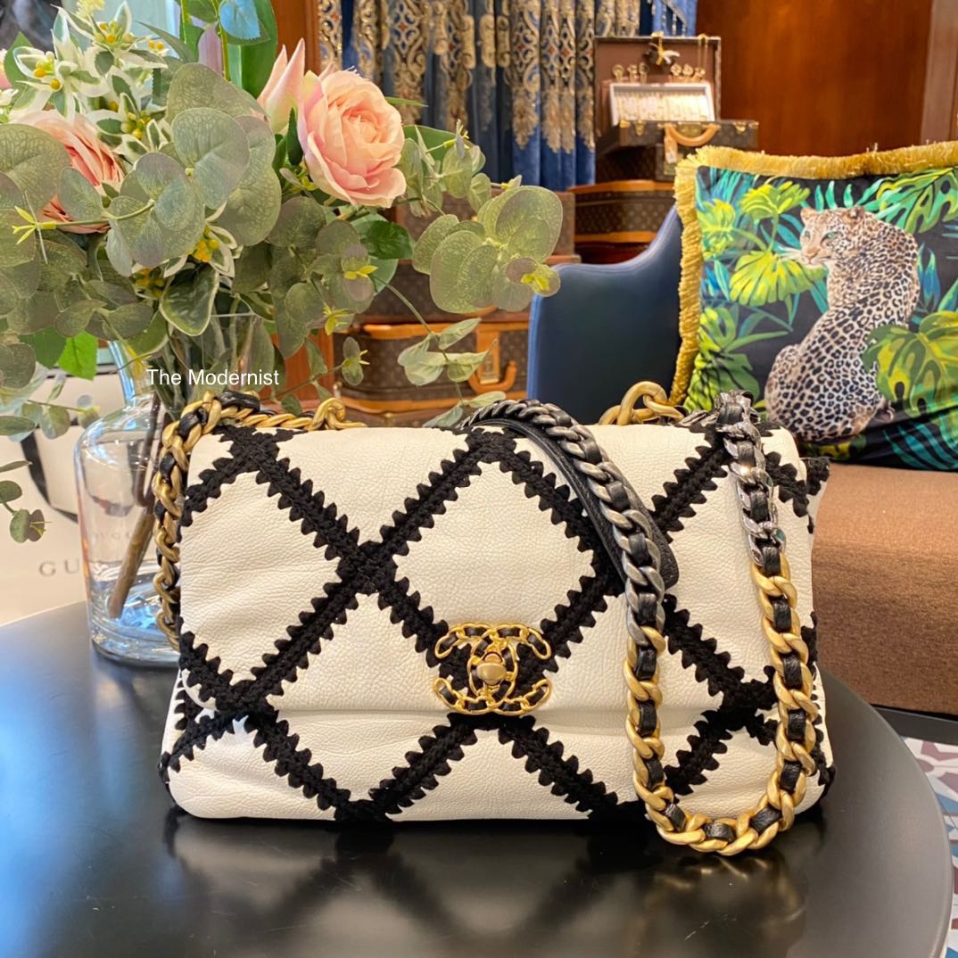 Authentic Chanel 19 Flap Bag Black White Calfskin Crochet Luxury