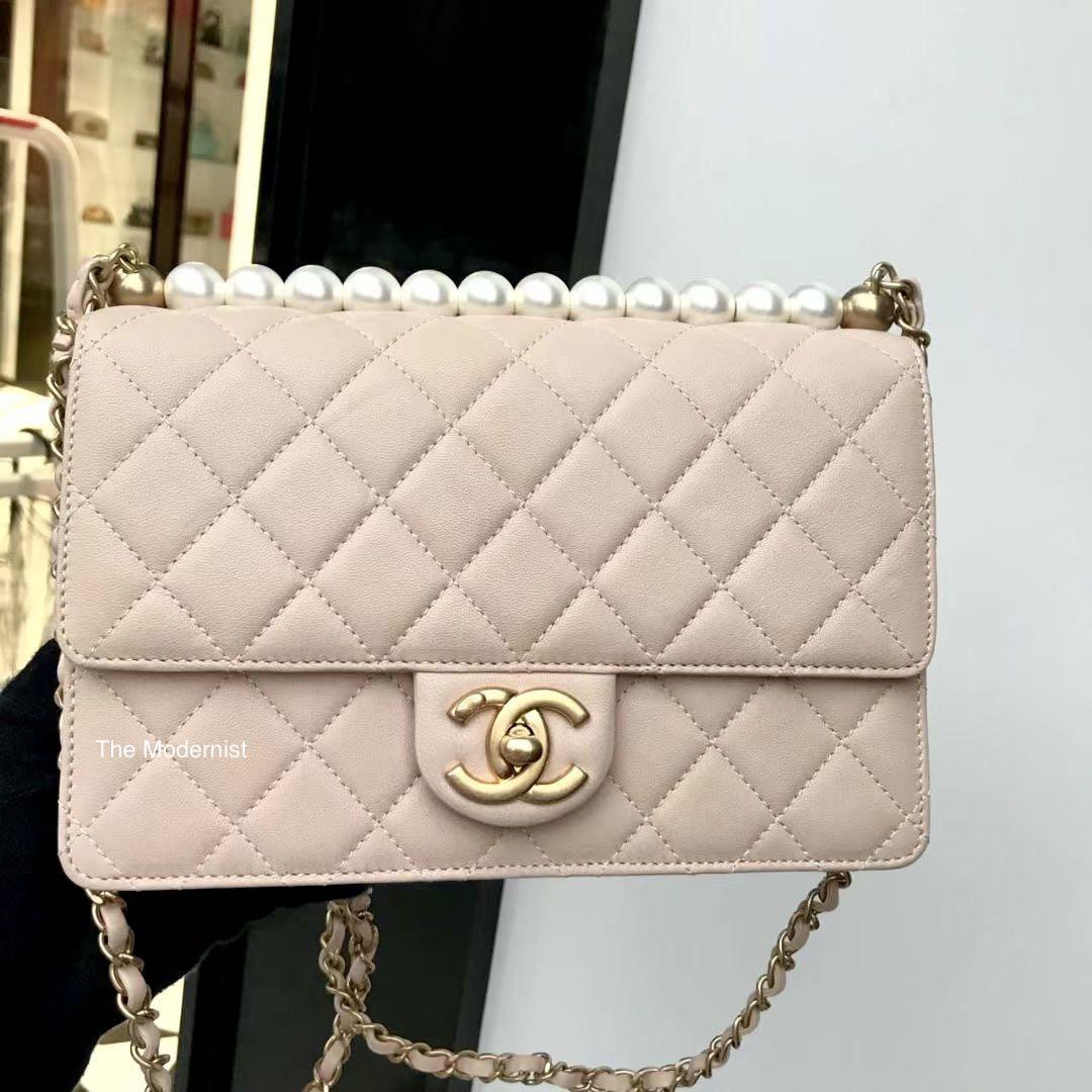 Authentic Chanel Nude Chèvre Leather Pearl Single Flap Bag Light Beige with  Gold Hardware, Luxury, Bags & Wallets on Carousell