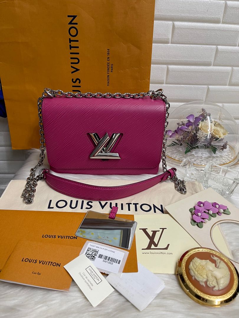 Authentic Louis Vuitton Twist MM Size In Pink Epi Leather Silver
