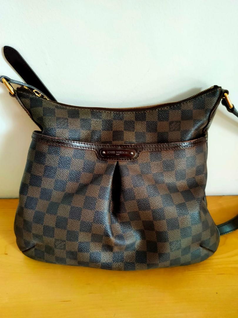 Vintage Louis Vuitton Crossbody Bags and Messenger - 520 For Sale