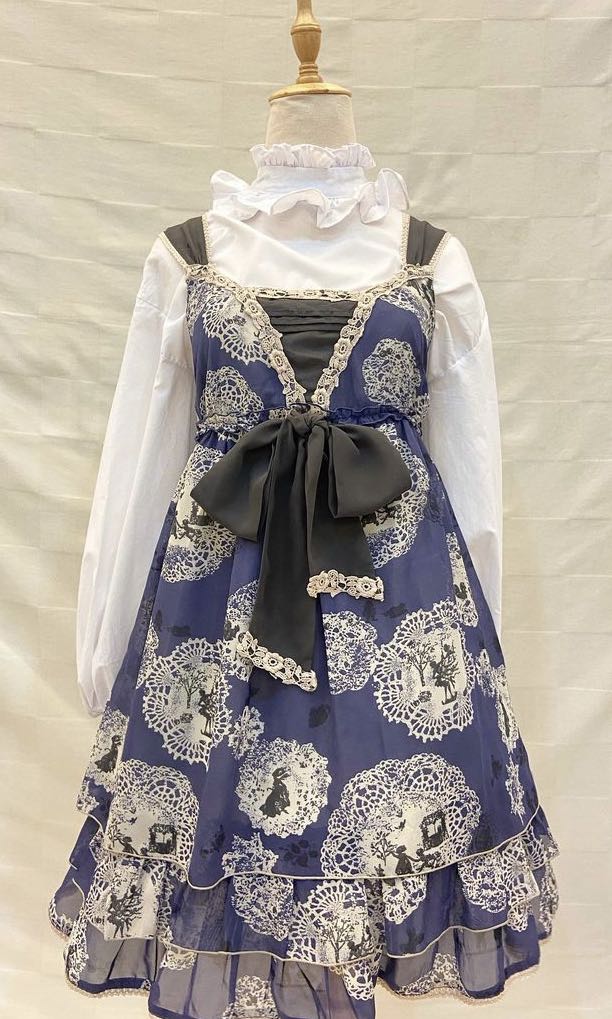 Axes Femme dress (exc inner), Women's Fashion, Dresses & Sets, Dresses on Carousell