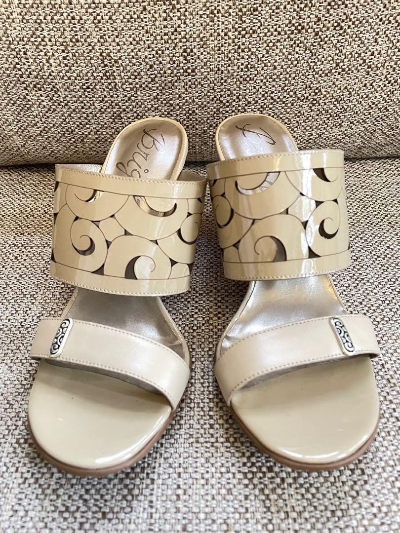 Brighton wedge 2025 sandals