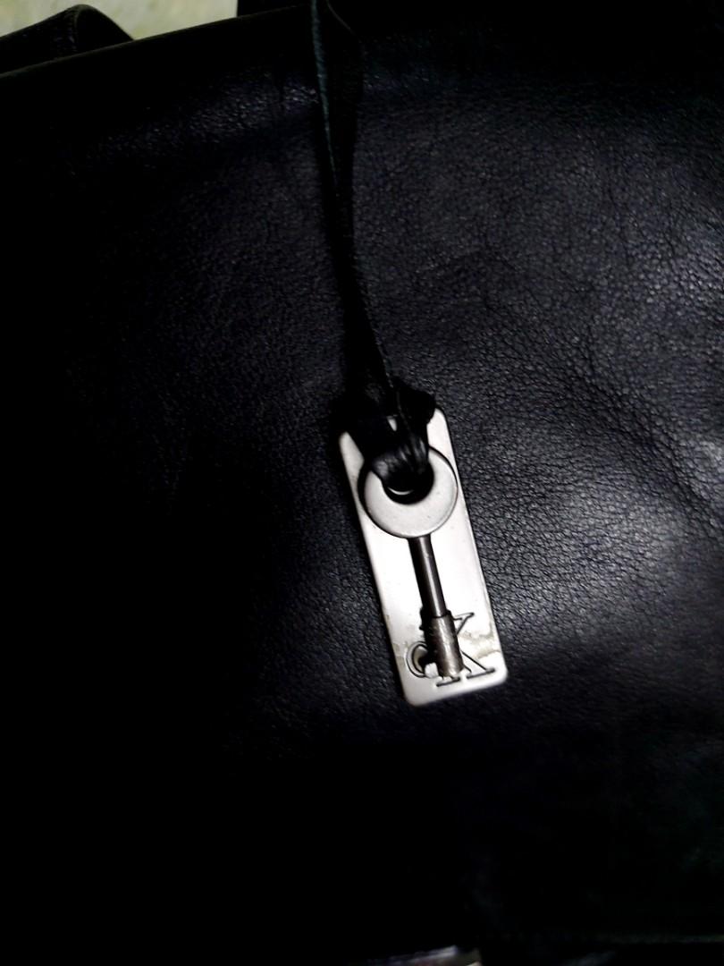 Calvin Klein Leather Backpack, Women's Fashion, Bags & Wallets