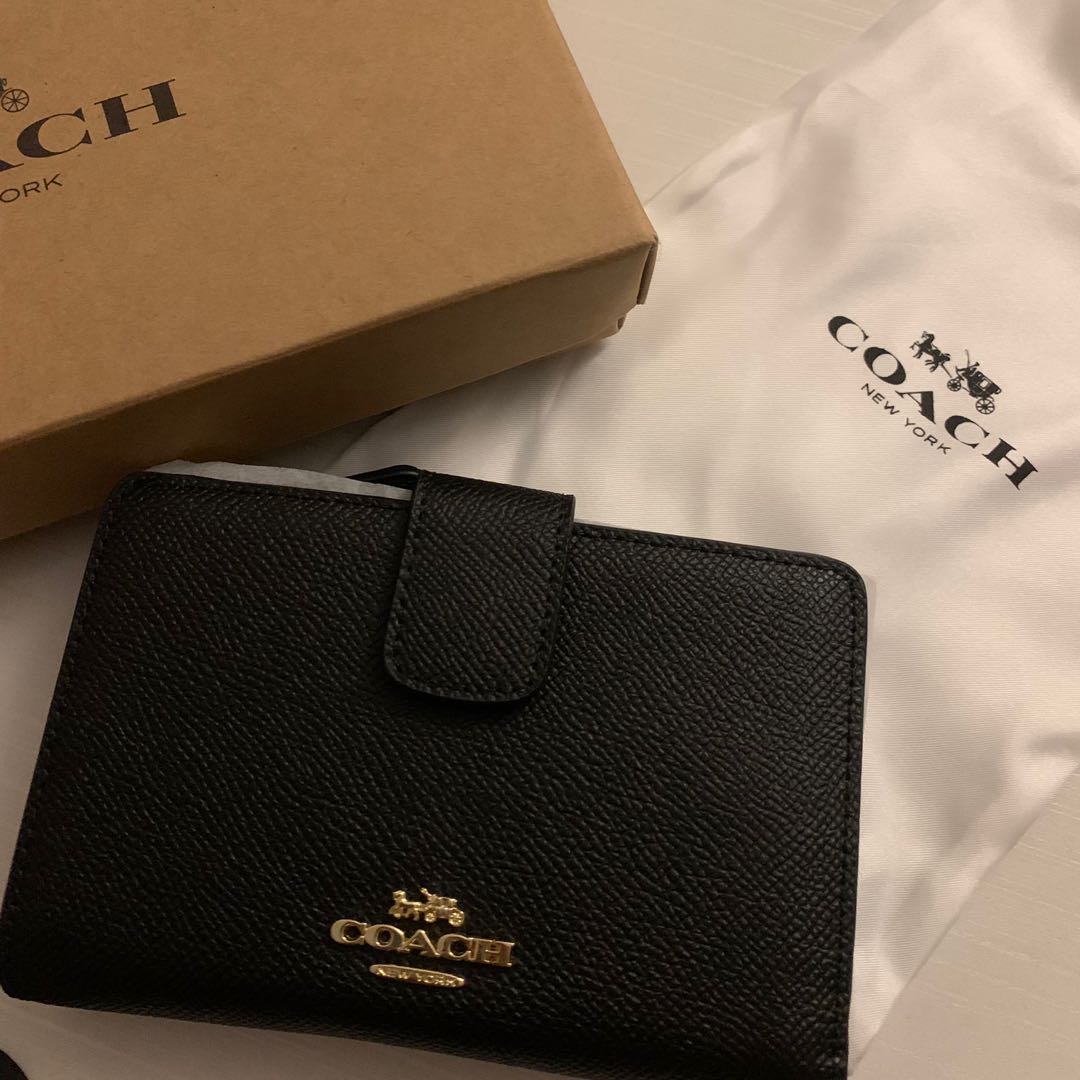 coach black bifold wallet