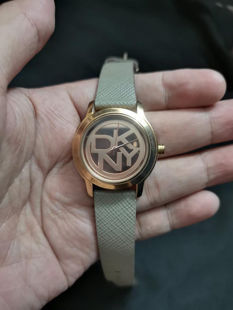 DKNY Women s Leather Watch Women s Fashion Watches Accessories