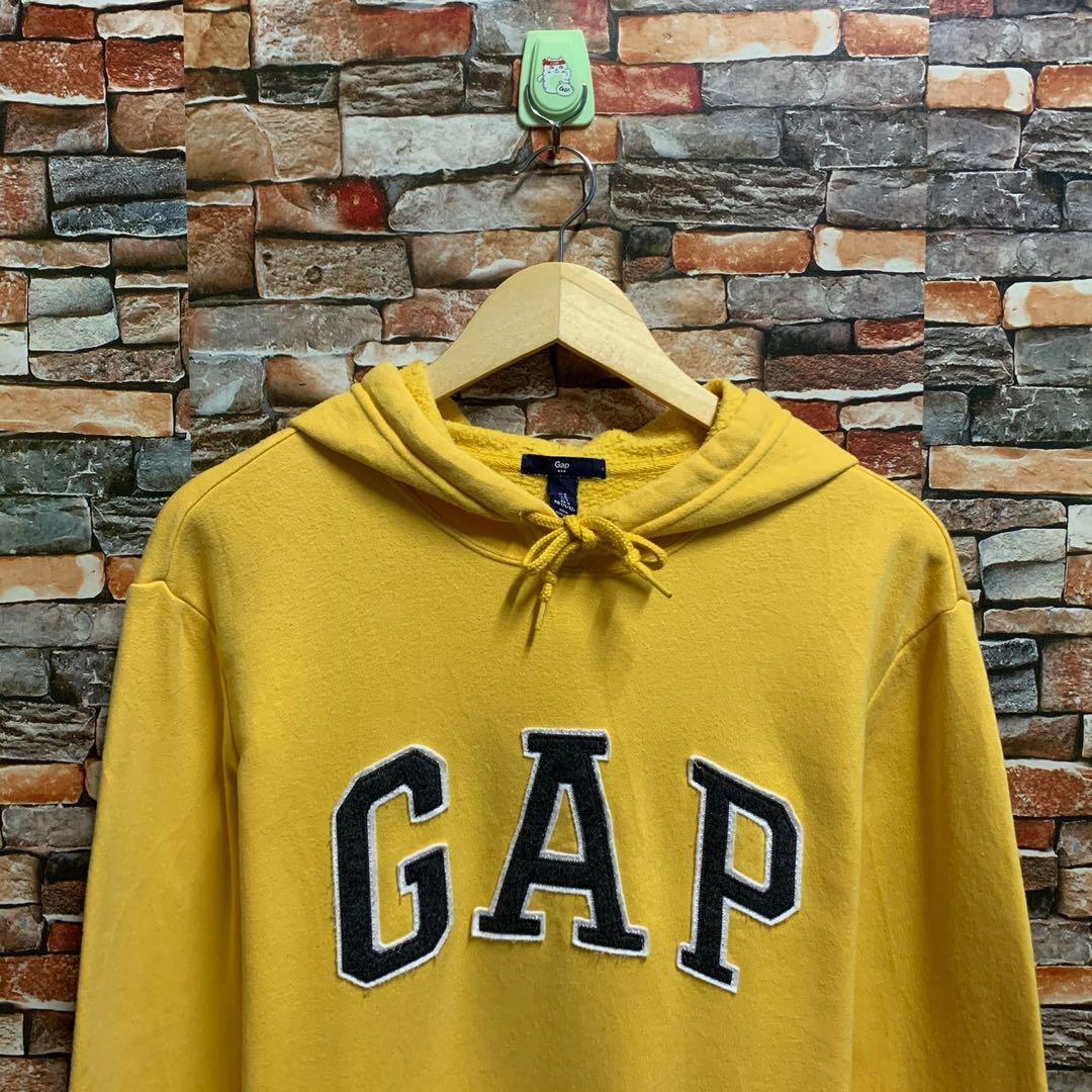 Yellow gap hoodie mens store