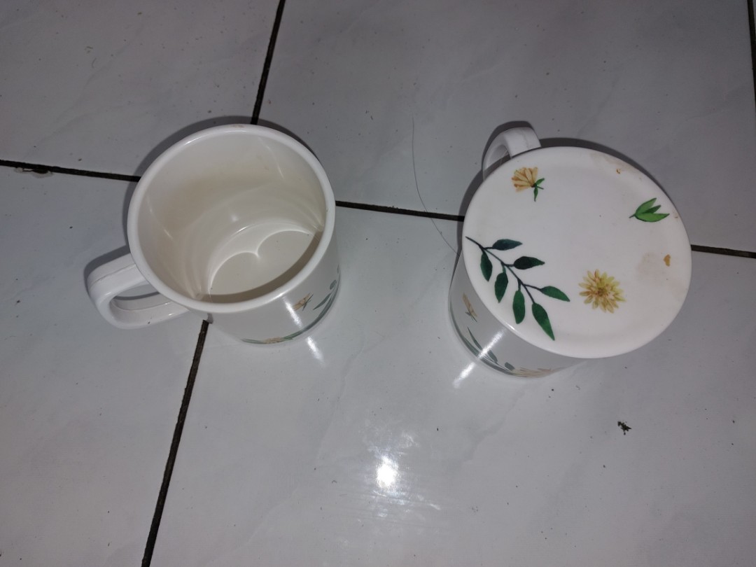 Gelas Mug Melamin , motif daun, Kitchen & Appliances di Carousell