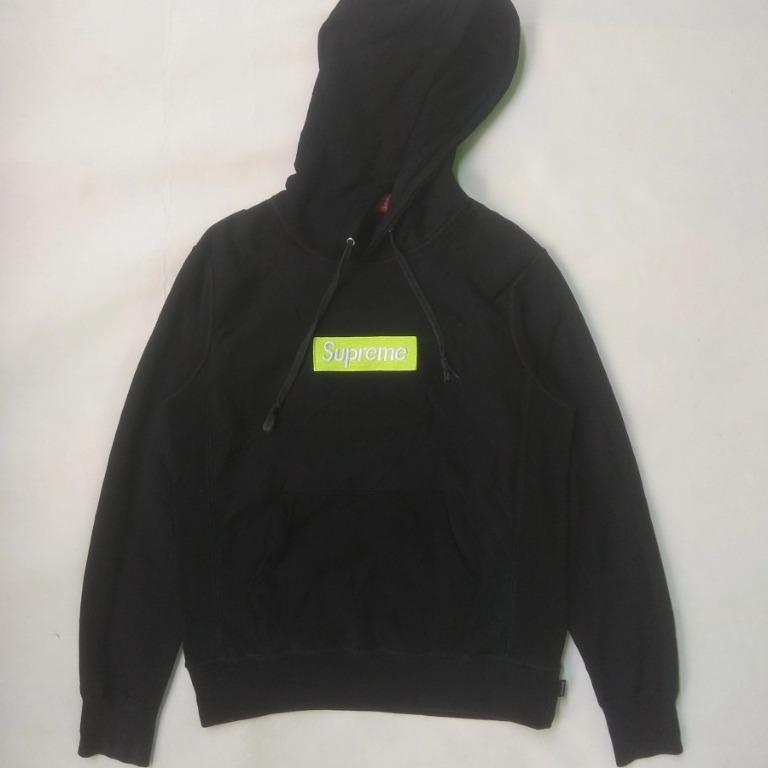 Supreme neon box shop logo