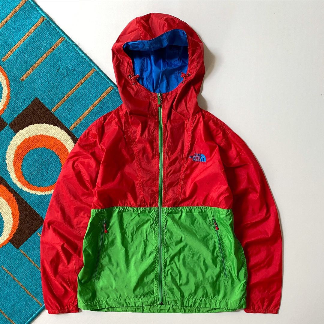 windrunner north face
