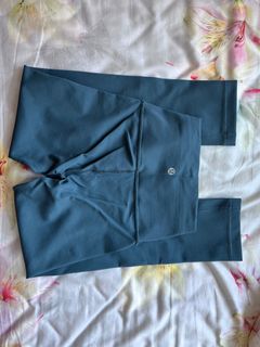 （分類：）位於 。 由 wsblueeee 提交（商品編號 1126497726，圖片 1）。簡介： 。