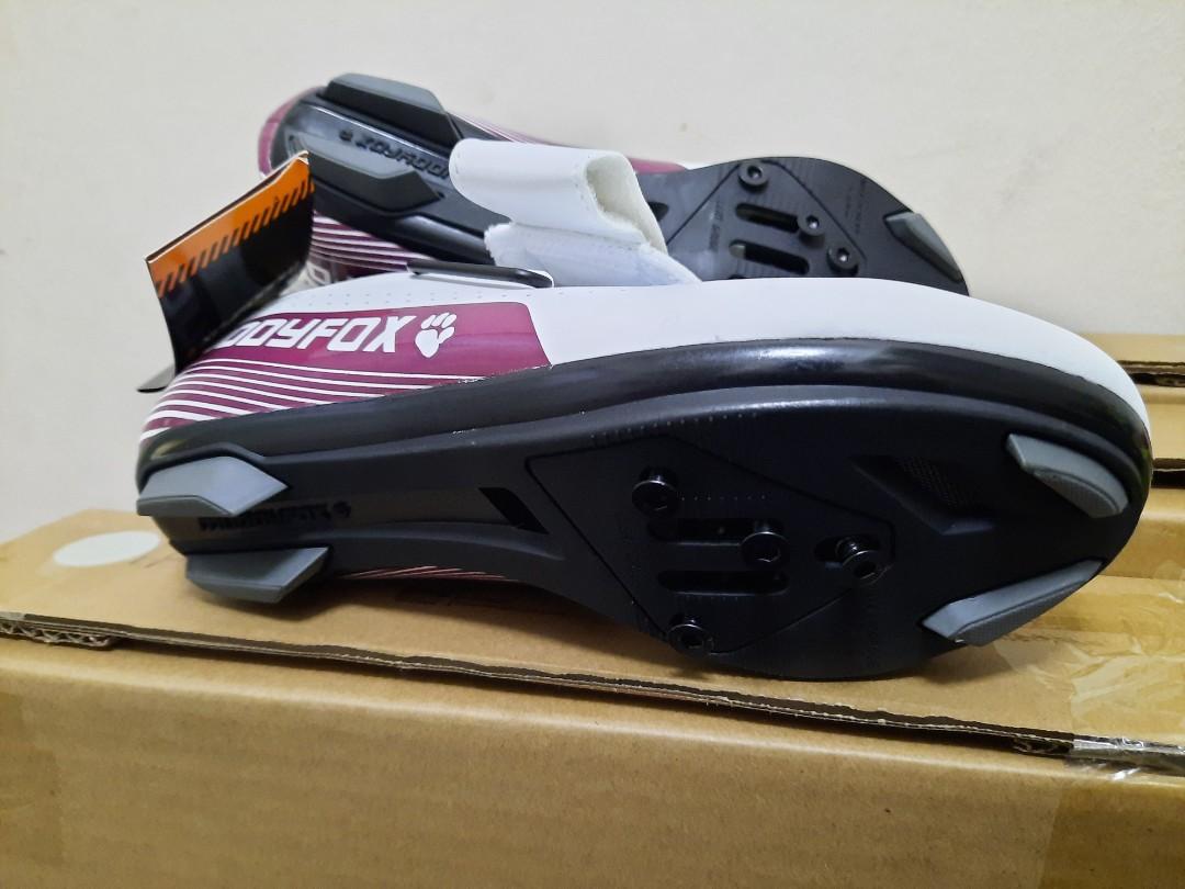 Muddyfox cleats bike cycling shoes Sports Equipment Bicycles