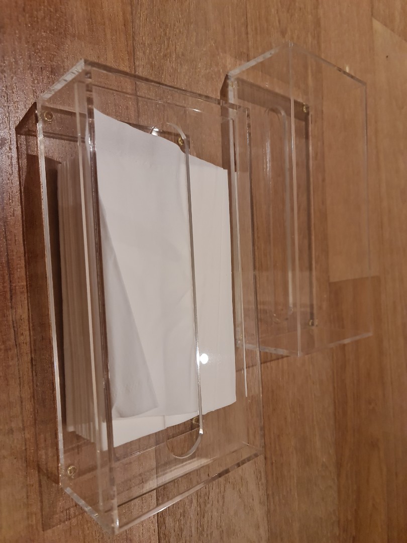 Muji Acrylic Tissue Holder, Furniture & Home Living, Kitchenware