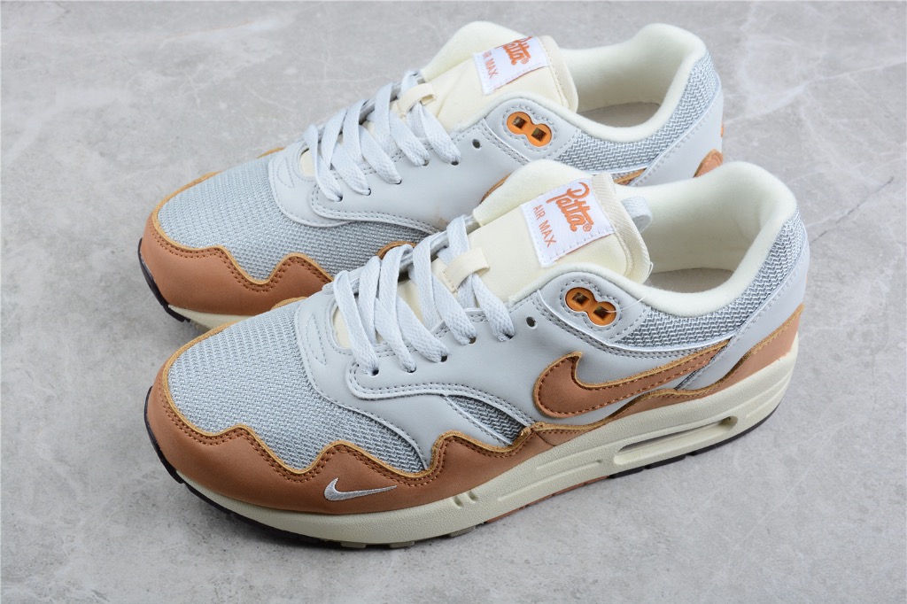 Nike air max 1 orange mens top