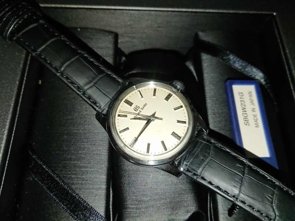 OwnOne : Grand SEIKO SBGW231 new, unfilled warranty card, free shipping,  use carousell protection, no COD., Men's Fashion, Watches & Accessories,  Watches on Carousell