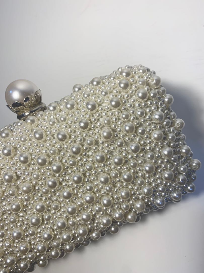 pearl clutches