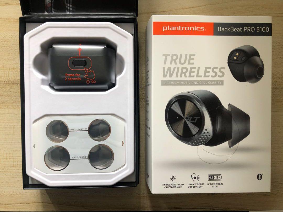 Plantronics backbeat pro 5100 best sale vs samsung galaxy buds