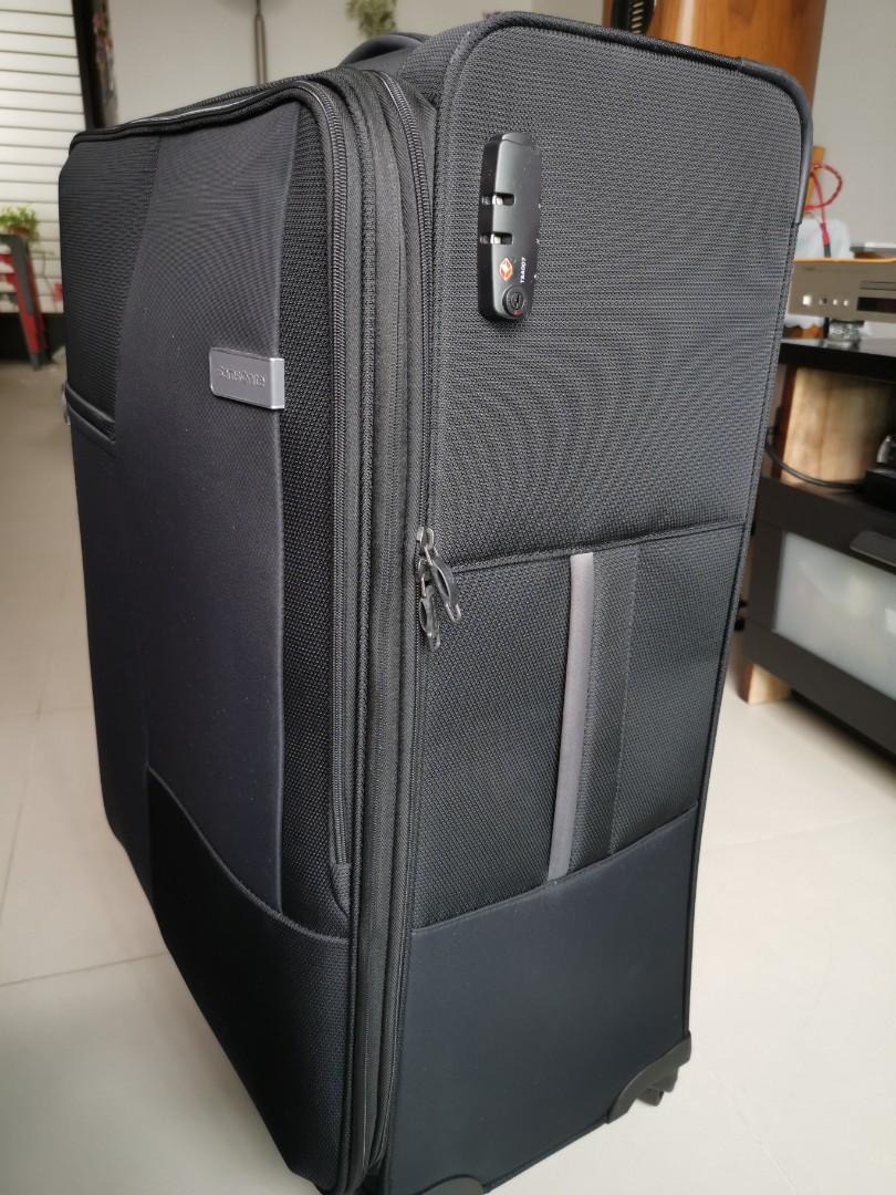 SAMSONITE 30 INCHES SPINNER, Hobbies & Toys, Travel, Luggage on Carousell
