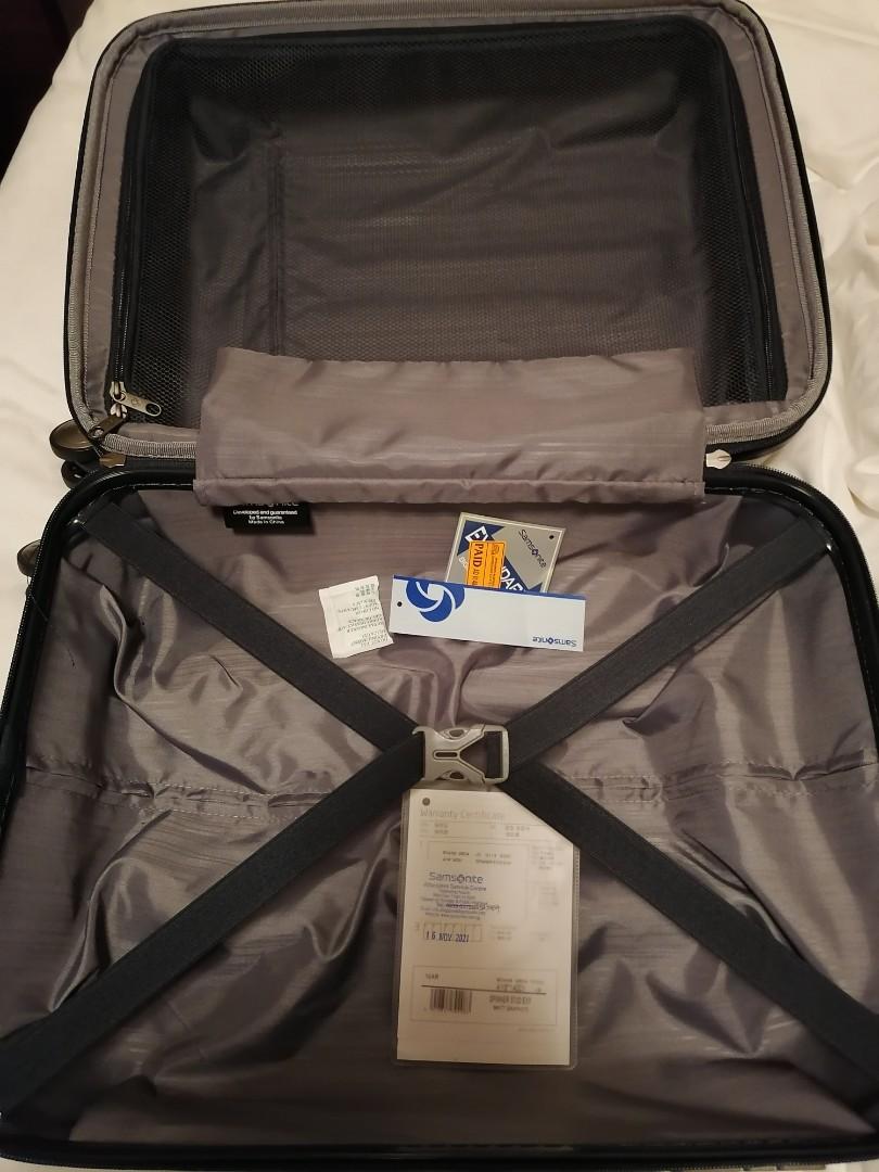 Samsonite hand luggage expandable, Hobbies & Toys, Travel, Luggage on