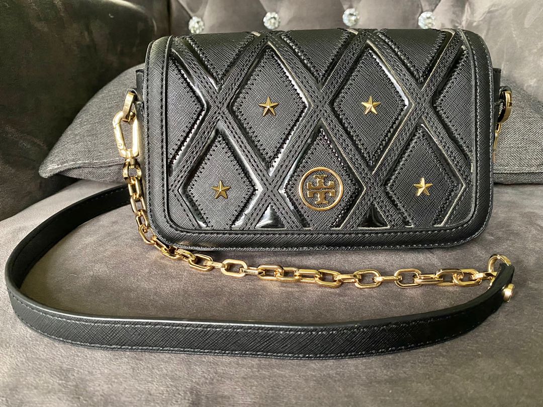 ❤️Tory Burch Robinson Black Patchwork Mini Chain Strap Bag, Luxury, Bags &  Wallets on Carousell