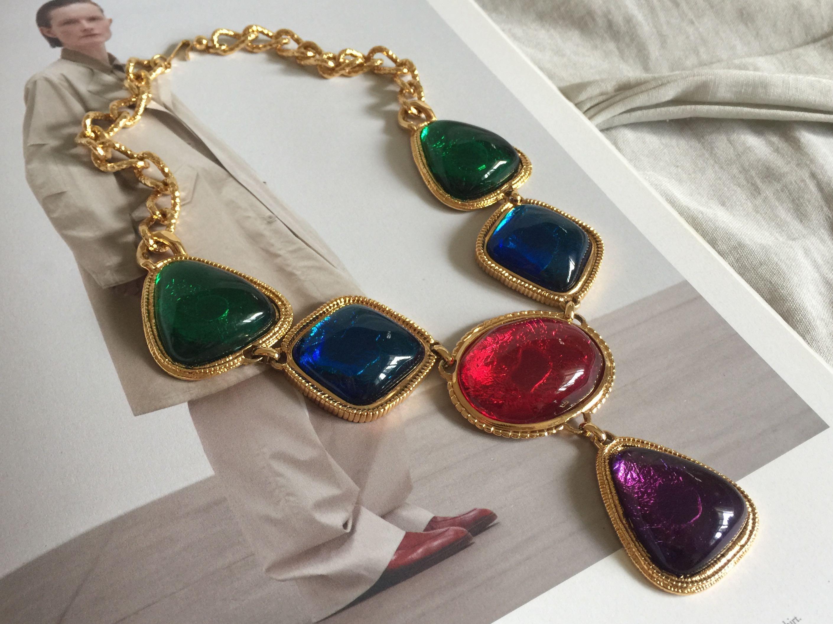 VINTAGE KENNETH JAY LANE FOR AVON GOLD BYZANTINE MULTICOLORED RHINESTONE NECKLACE
