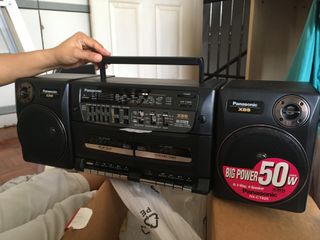 (Category: ) located in . Submitted by sellingoffmystuff272 (Listing ID 1126481595, Image 1). Description: .