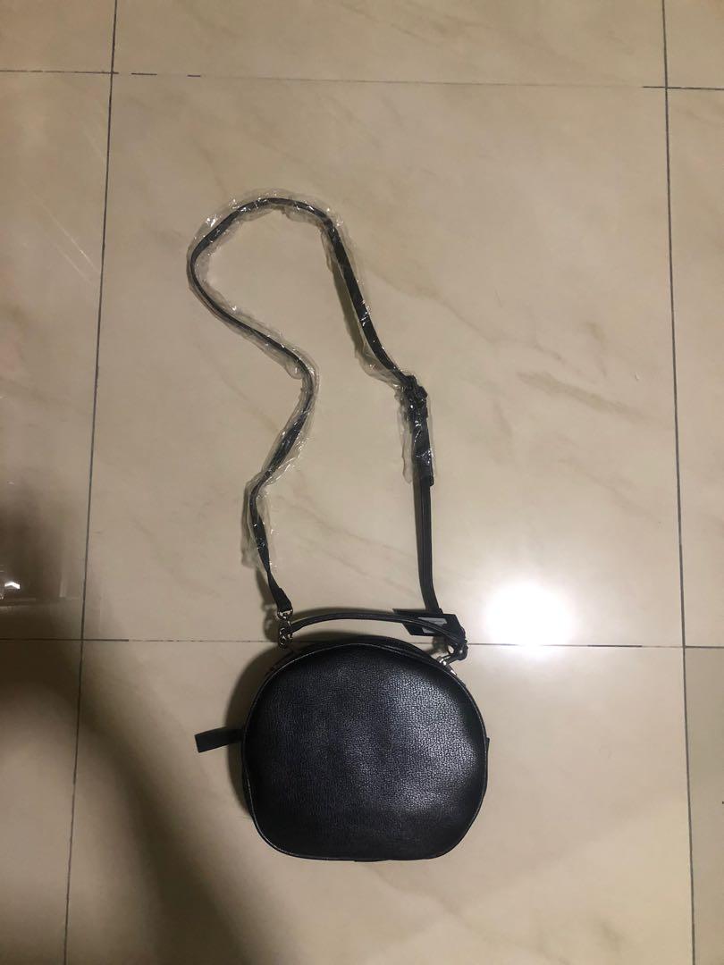 Zalora crossbody hotsell bag