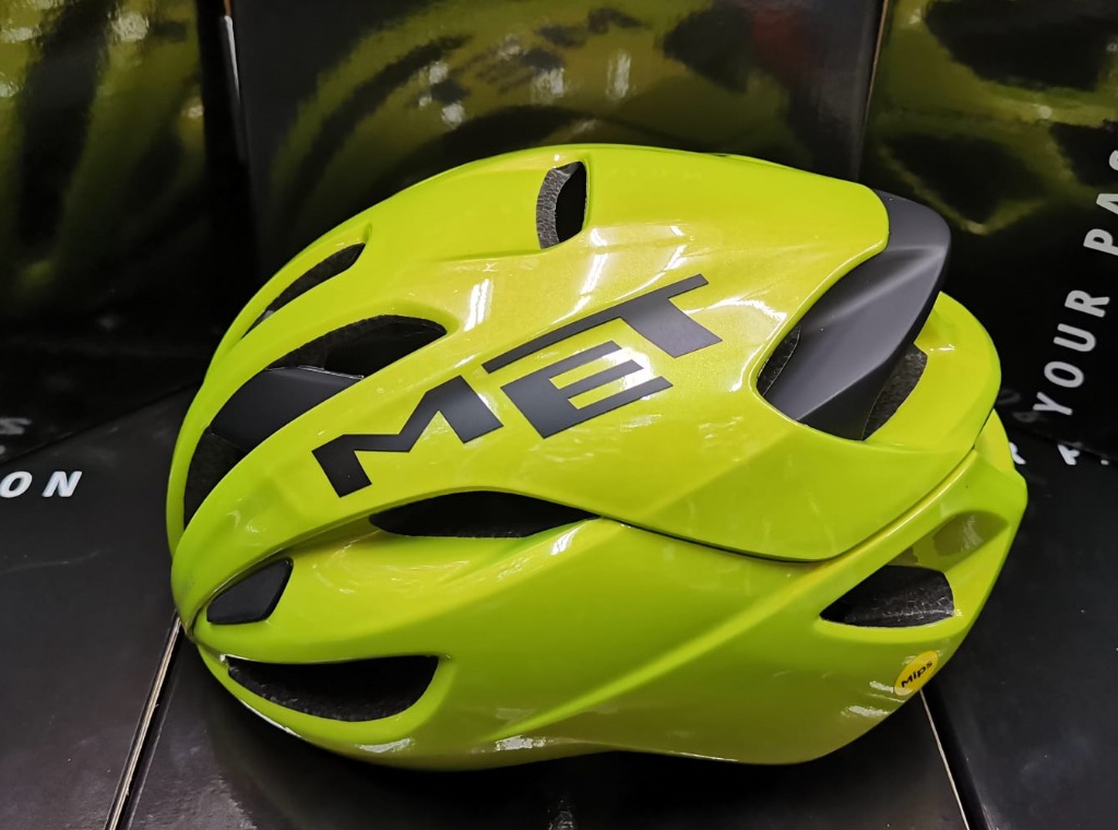 Met rivale deals yellow
