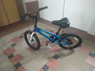 (Category: ) located in . Submitted by justme.5 (Listing ID 1126629017, Image 1). Description: .