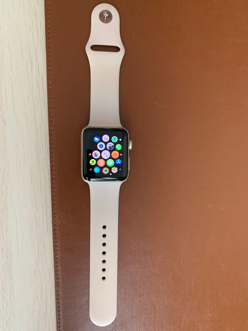 Apple watch outlet 42mm aluminum case