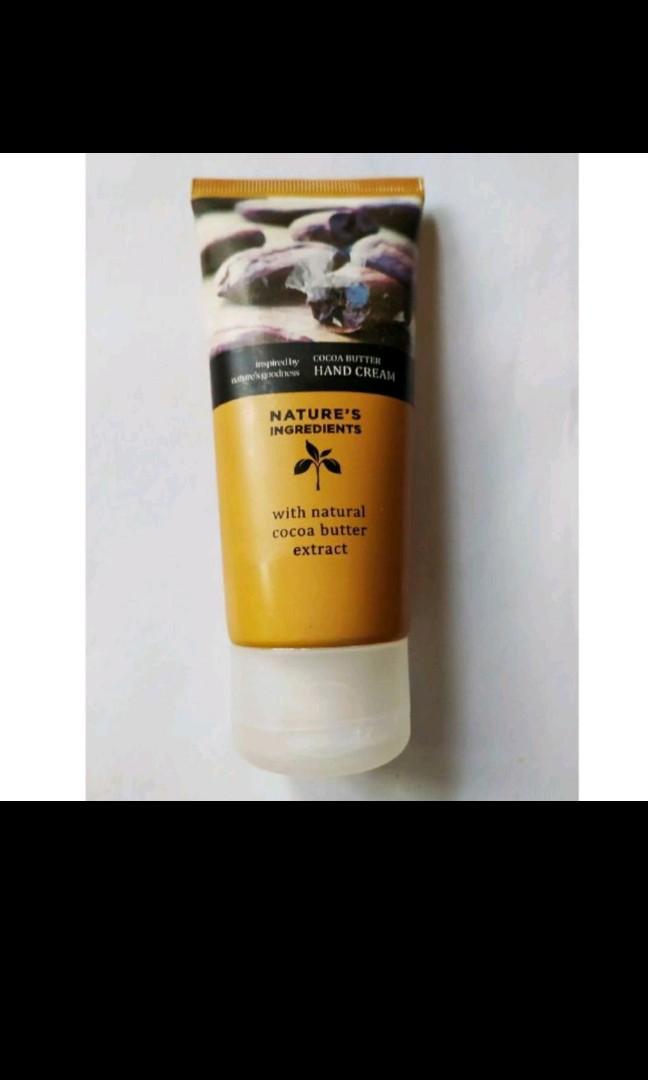 Authentic Marks and Spencer Cocoa butter Hand Cream 100 ml (Category: Body Care) located in Lapu-Lapu City. Submitted by rhyche (Listing ID 1126578982, Image 1). Description: Authentic Marks and Spencer Cocoa butter Hand Cream 100 ml With natural cocoa butter extract, really smells great and make your hand smooth. Personally bought this hand lotion/cream in M&S beauty store in UK so I can assure the buyer it's authenticity and quality.