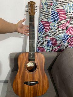 Baby Taylor Mahogany acoustic guitar
