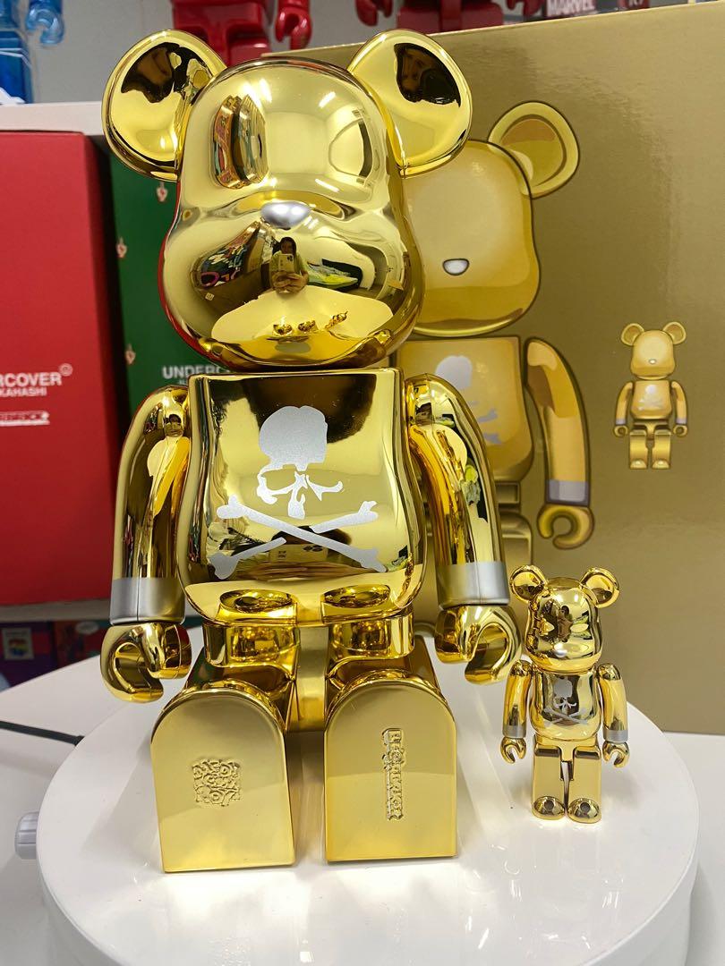 Bearbrick Mastermind Japan Gold 400%+100%, Hobbies & Toys