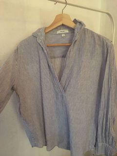 (Category: ) located in . Submitted by elle_wardrobe (Listing ID 1126576737, Image 1). Description: .
